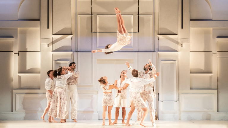 Entre Chiens et Louves